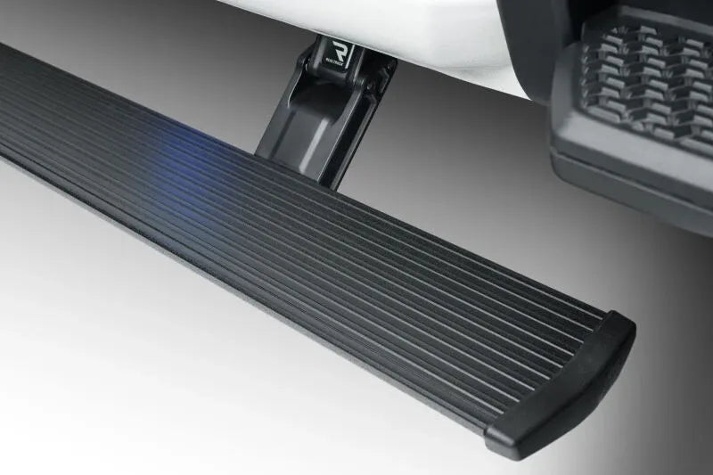 AMP Research PowerStep (Plug-N-Play) — 2020-2023 Chevrolet/GMC Silverado/Sierra 2500HD/3500HD, Silverado/Sierra 1500 LD/LTD